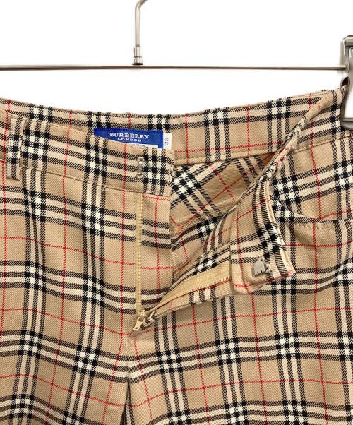 BURBERRY BLUE LABEL（バーバリーロンドンブルーレーベル）BURBERRY BLUE LABEL (バーバリーロンドンブルーレーベル) ノバチェックスラックス ベージュ サイズ:38の古着・服飾アイテム