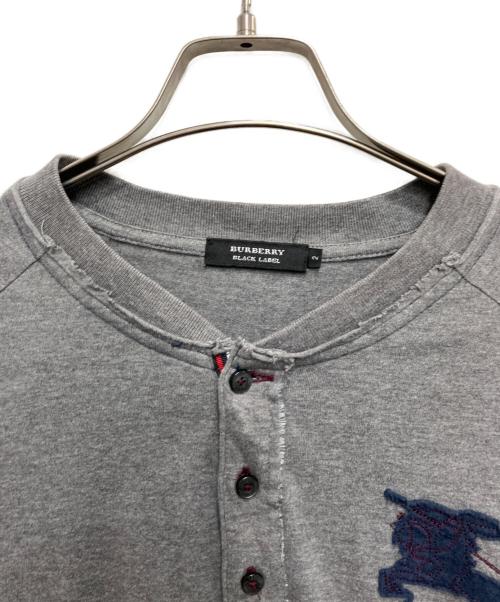 BURBERRY BLACK LABEL（バーバリーブラックレーベル）BURBERRY BLACK LABEL (バーバリーブラックレーベル) ヘンリーネックカットソー グレー サイズ:2の古着・服飾アイテム