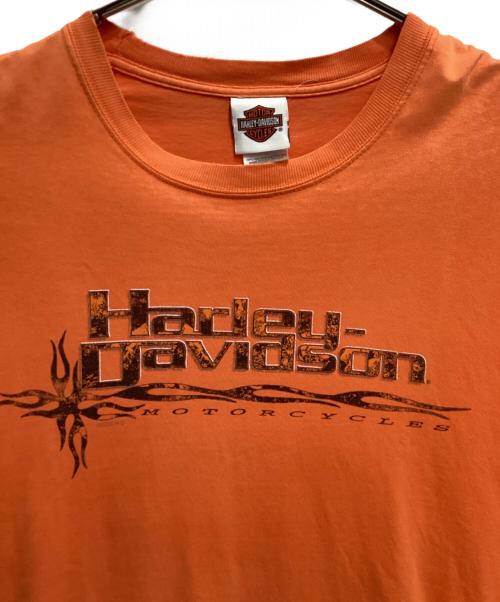 HARLEY-DAVIDSON（ハーレーダビッドソン）HARLEY-DAVIDSON (ハーレーダビッドソン) 袖フレイム両面プリントカットソー オレンジ サイズ:Lの古着・服飾アイテム