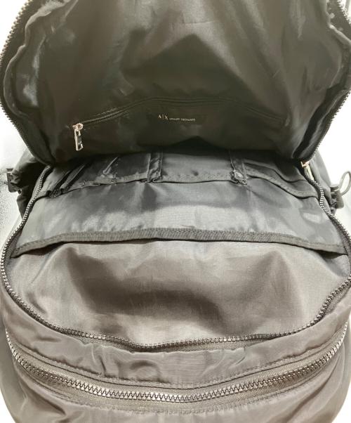 ARMANI EXCHANGE（アルマーニ エクスチェンジ）ARMANI EXCHANGE (アルマーニ エクスチェンジ) A|Xロゴ サイドドロストポケット 多機能バックパック ブラックの古着・服飾アイテム