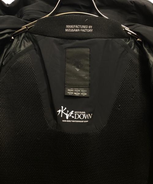 DESCENTE ALLTERRAIN（デザイント オルテライン）DESCENTE ALLTERRAIN (デザイント オルテライン) MOUNTAINEER-HCダウンハーフコート ネイビー サイズ:Lの古着・服飾アイテム