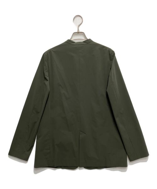icB（アイシービー）icB (アイシービー) 4WAYストレッチタフタ ノーカラージャケット グリーン サイズ:4 未使用品の古着・服飾アイテム
