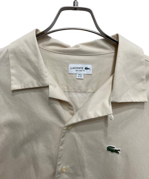 LACOSTE（ラコステ）LACOSTE (ラコステ) ワニ刺繍オープンカラーシャツ ベージュ サイズ:MLの古着・服飾アイテム