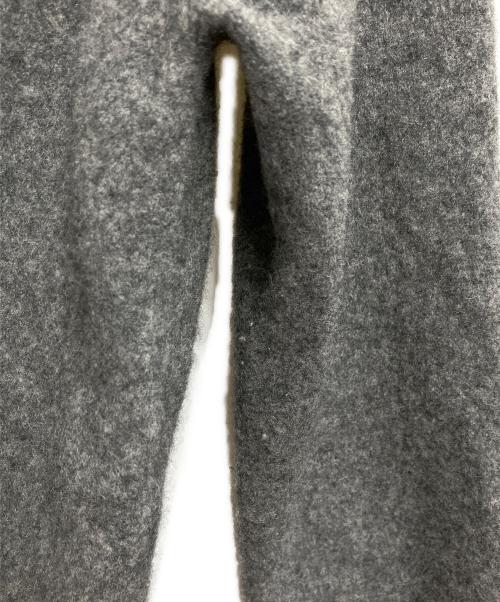 PLAY COMME des GARCONS（プレイコムデギャルソン）PLAY COMME des GARCONS (プレイコムデギャルソン) ハートワッペンカーディガン グレー サイズ:Sの古着・服飾アイテム