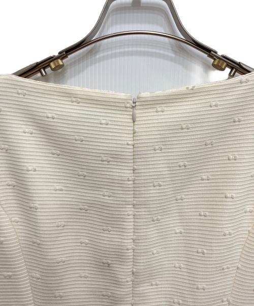 TOCCA（トッカ）TOCCA (トッカ) ノースリーブリボンワンピース アイボリー サイズ:6の古着・服飾アイテム