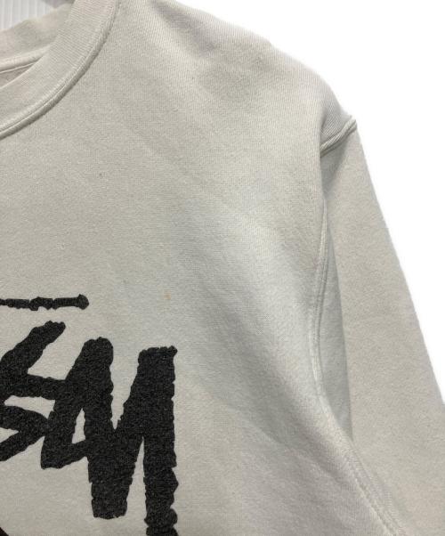 stussy（ステューシー）stussy (ステューシー) DOVER STREET MARKET (ドーバー ストリート マーケット) ロゴプリントスウェット ベージュ サイズ:Mの古着・服飾アイテム