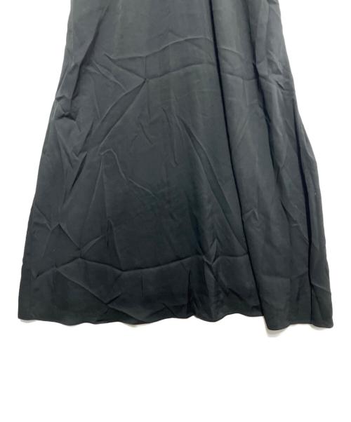 Estella.K（エステラケー）Estella.K (エステラケー) Vネックバイカラードレス ホワイト×ブラック サイズ:Freeの古着・服飾アイテム