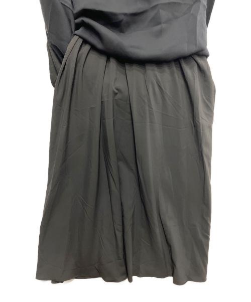 Estella.K（エステラケー）Estella.K (エステラケー) Vネックバイカラードレス ホワイト×ブラック サイズ:Freeの古着・服飾アイテム