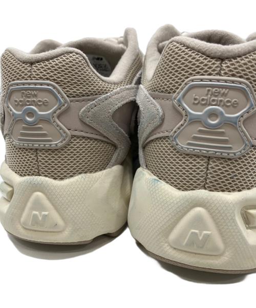 NEW BALANCE（ニューバランス）NEW BALANCE (ニューバランス) ローカットスニーカー ベージュ サイズ:23.5の古着・服飾アイテム