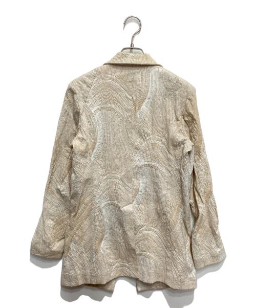 ISSEY MIYAKE（イッセイミヤケ）ISSEY MIYAKE (イッセイミヤケ) 総柄テーラードジャケット ベージュ サイズ:2の古着・服飾アイテム