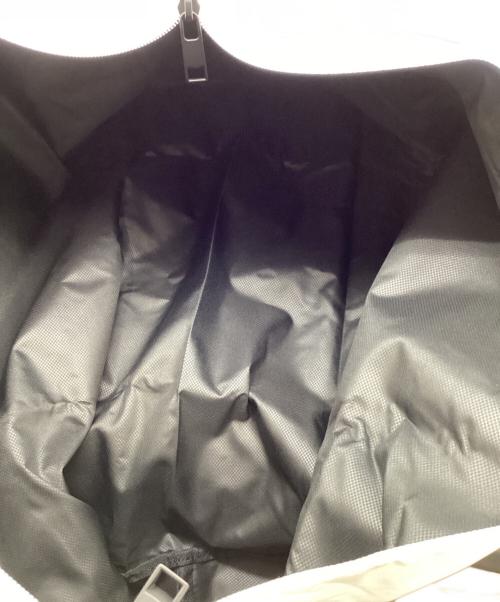 TUMI（トゥミ）TUMI (トゥミ) VOYAGEUR ジャスト・イン・ケース・トート ブラック×ホワイトの古着・服飾アイテム