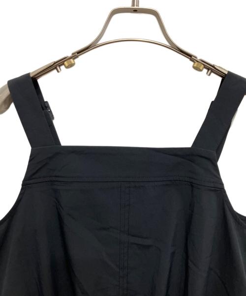 UN3D.（アンスリード）UN3D. (アンスリード) PADDING HEM DESIGN SH CAMISOLE ブラック サイズ:36の古着・服飾アイテム