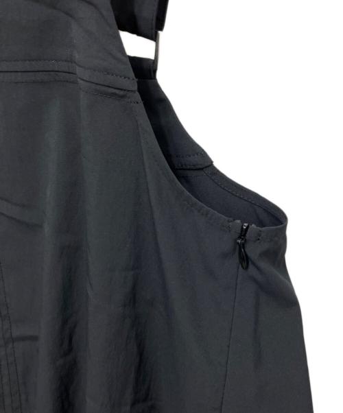 UN3D.（アンスリード）UN3D. (アンスリード) PADDING HEM DESIGN SH CAMISOLE ブラック サイズ:36の古着・服飾アイテム