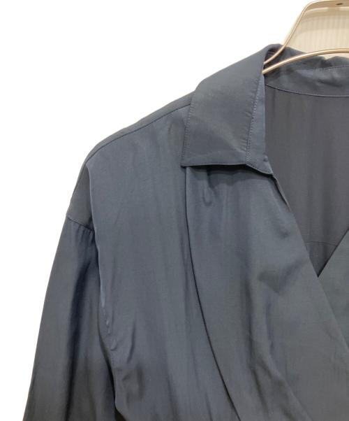 La TOTALITE（ラ ト―タリテ）La TOTALITE (ラ ト―タリテ) カシュクールシャツワンピース ネイビー サイズ:FREEの古着・服飾アイテム
