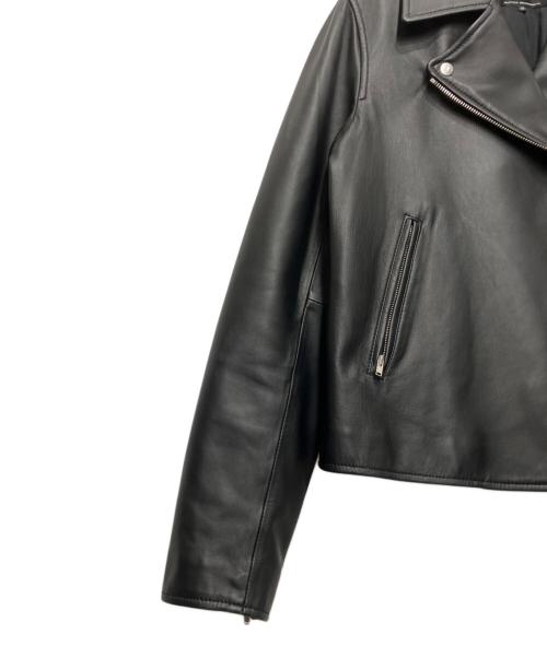 23区（ニジュウサンク）23区 (ニジュウサンク) ラムレザージャケット ブラック サイズ:38の古着・服飾アイテム