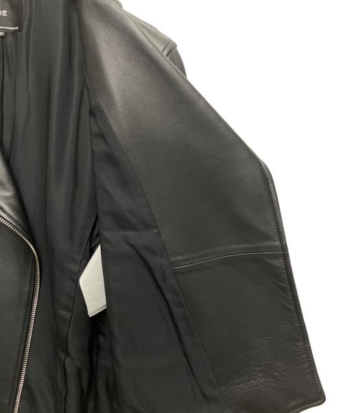 23区（ニジュウサンク）23区 (ニジュウサンク) ラムレザージャケット ブラック サイズ:38の古着・服飾アイテム