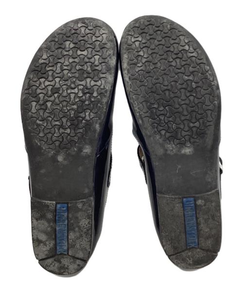 BIRKENSTOCK（ビルケンシュトック）BIRKENSTOCK (ビルケンシュトック) エナメルメリージェーンシューズ ネイビー サイズ:38の古着・服飾アイテム
