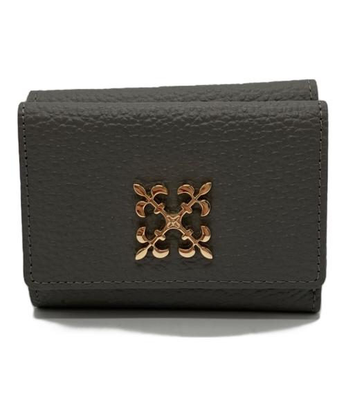 russet（ラシット）russet (ラシット) モノグラムプレート3つ折り財布 グレー 未使用品の古着・服飾アイテム