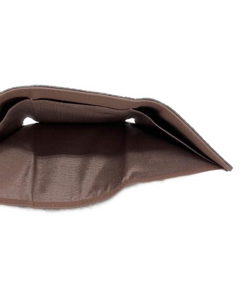 russet（ラシット）russet (ラシット) モノグラムプレート3つ折り財布 グレー 未使用品の古着・服飾アイテム