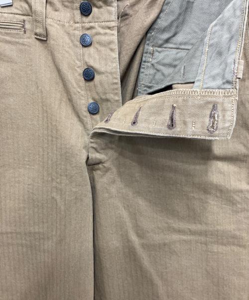 freewheelers（フリーホイーラーズ）freewheelers (フリーホイーラーズ) M-1942 HBTトラウザー ブラウン サイズ:SIZE W34×L34の古着・服飾アイテム