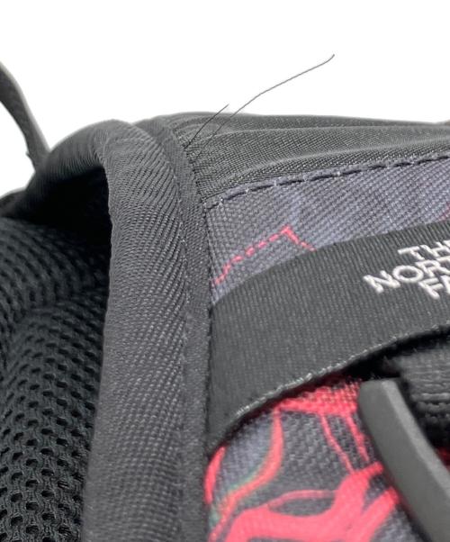 THE NORTH FACE（ザ ノース フェイス）THE NORTH FACE (ザ ノース フェイス) HOT SHOTデイパック ブラックの古着・服飾アイテム