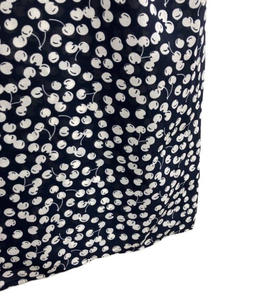 HER LIP TO（ハーリップトゥ）HER LIP TO (ハーリップトゥ) Cherry Pattern Cache-Coeur One-Piece ネイビー サイズ:XSの古着・服飾アイテム