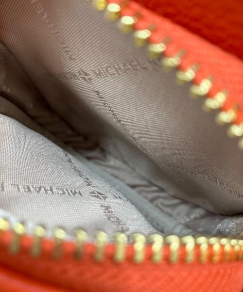 MICHAEL KORS（マイケル・コース）MICHAEL KORS (マイケル・コース) JET SET TRAVEL レザー クロスボディ ミディアム オレンジの古着・服飾アイテム
