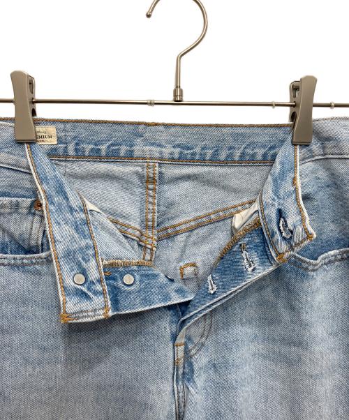 LEVI'S for BIOTOP（リーバイスフォービオトップ）LEVI'S for BIOTOP (リーバイスフォービオトップ) 501(R)'90S ライトインディゴ WORN IN ブルー サイズ: 66cm (W26)の古着・服飾アイテム