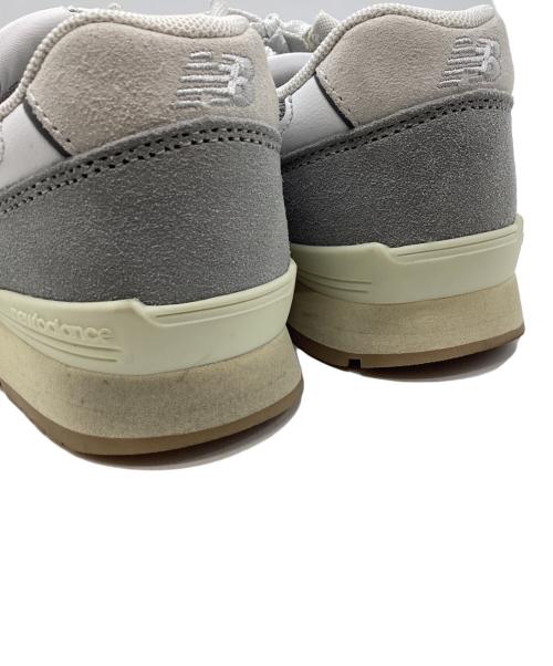 NEW BALANCE（ニューバランス）NEW BALANCE (ニューバランス) ローカットスニーカー グレー サイズ:24.5の古着・服飾アイテム