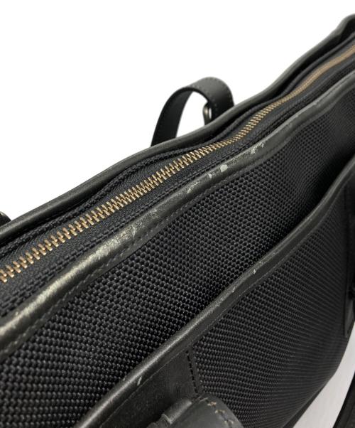 HUNTING WORLD（ハンティングワールド）HUNTING WORLD (ハンティングワールド) デイリーサーパストートバッグ ブラックの古着・服飾アイテム