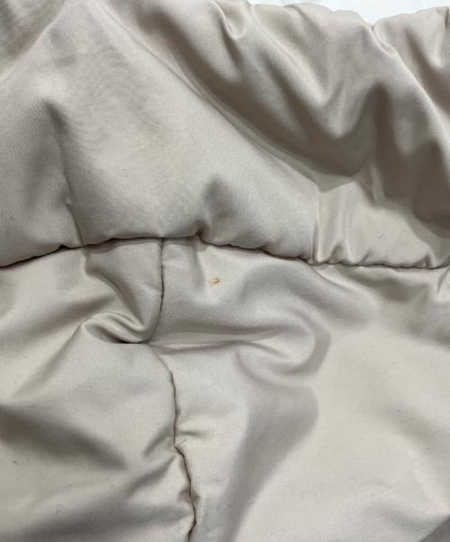 ADORE（アドーア）ADORE (アドーア) リバーシブルライトパディングコート アイボリー サイズ:38の古着・服飾アイテム