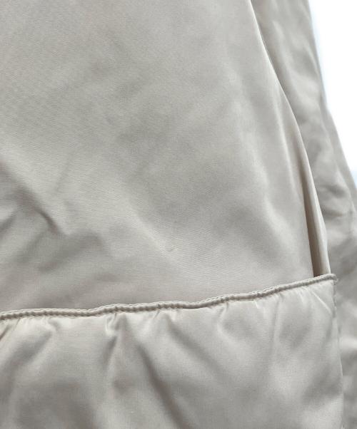 ADORE（アドーア）ADORE (アドーア) リバーシブルライトパディングコート アイボリー サイズ:38の古着・服飾アイテム