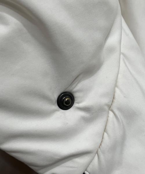 ADORE（アドーア）ADORE (アドーア) リバーシブルライトパディングコート アイボリー サイズ:38の古着・服飾アイテム