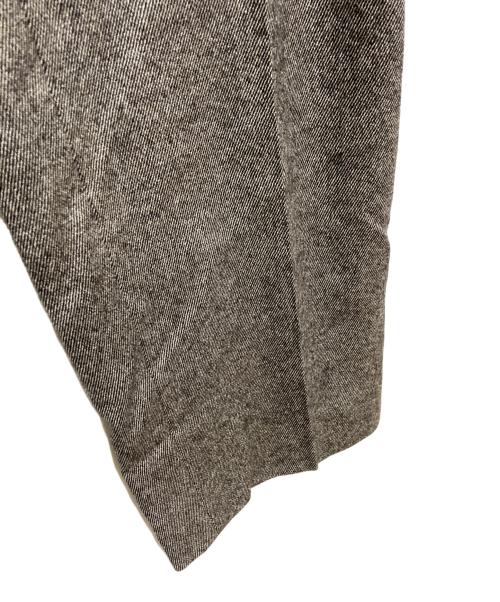 journal standard L'essage（ジャーナルスタンダード レサージュ）journal standard L'essage (ジャーナルスタンダード レサージュ) ヘリンボン/ツイル タックパンツ グレー サイズ:36の古着・服飾アイテム