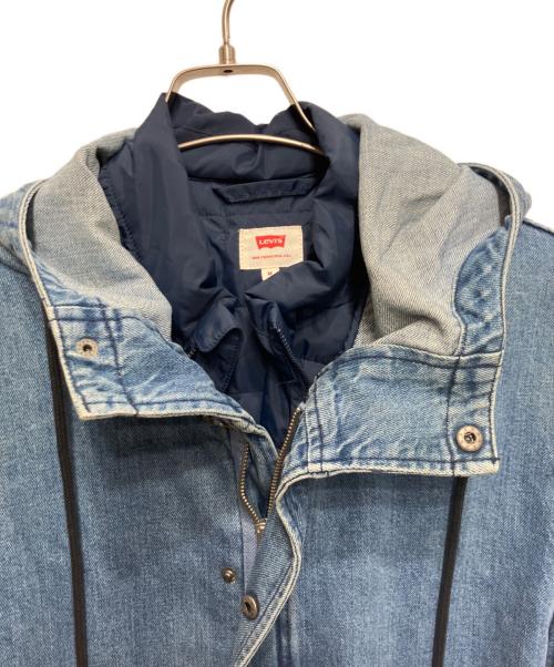 LEVI'S（リーバイス）LEVI'S (リーバイス) ライナー付モッズコート ブルー サイズ:Mの古着・服飾アイテム