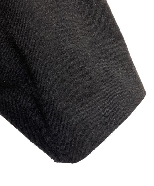 ISSEY MIYAKE（イッセイミヤケ）ISSEY MIYAKE (イッセイミヤケ) パワショルノーカラージャケット ブラック サイズ:不明の古着・服飾アイテム