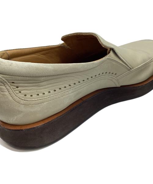 BALLY（バリー）BALLY (バリー) スリッポン ベージュ サイズ:8Eの古着・服飾アイテム
