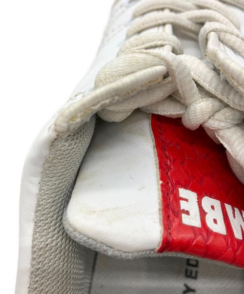 MASTER BUNNY EDITION（マスターバニーエディション）MASTER BUNNY EDITION (マスターバニーエディション) ゴルフシューズ ホワイト×レッド サイズ:25.5の古着・服飾アイテム
