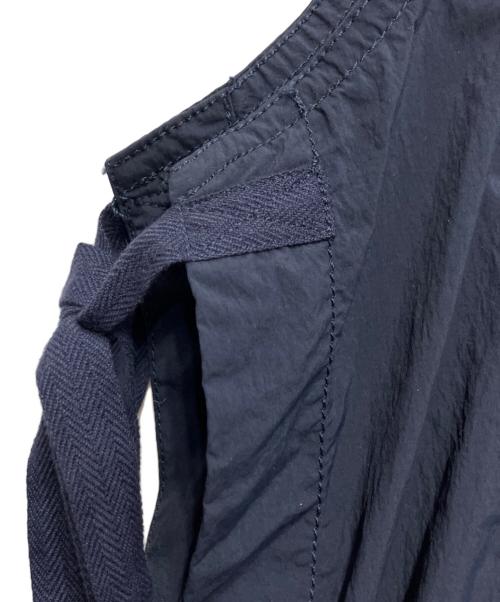 BEAMS BOY（ビームスボーイ）BEAMS BOY (ビームスボーイ) ミリタリー サイドリボン ノースリーブ ワンピース ネイビー サイズ:不明の古着・服飾アイテム