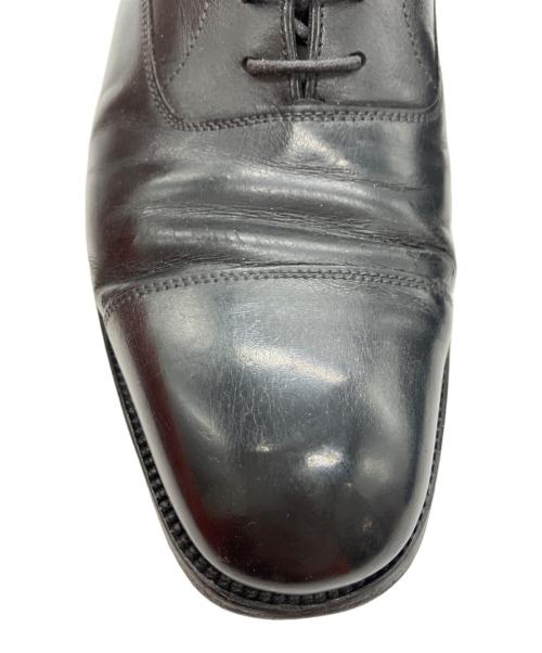 J.M.WESTON（ジェイエムウエストン）J.M.WESTON (ジェイエムウエストン) キャップトゥストレートチップシューズ ブラック サイズ:6Eの古着・服飾アイテム