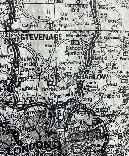 NUMBER (N)INE（ナンバーナイン）NUMBER (N)INE (ナンバーナイン) ペーパーマップブルゾン ホワイト×ブラック サイズ:34の古着・服飾アイテム