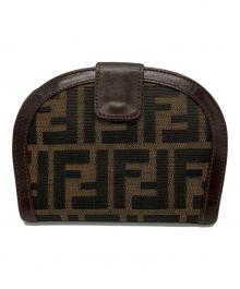 FENDI（フェンディ）の古着「ズッカ柄2つ折り財布」｜ブラウン
