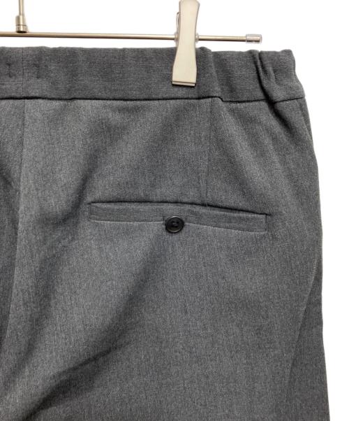 YAECA（ヤエカ）YAECA (ヤエカ) 2WAY PANTS -STANDARD- グレー サイズ:Mの古着・服飾アイテム