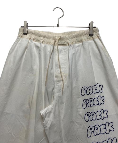 BERNHARD WILLHELM（ベルンハルト ウィルヘルム）BERNHARD WILLHELM (ベルンハルト ウィルヘルム) 刺繍パンツ アイボリー サイズ:Mの古着・服飾アイテム