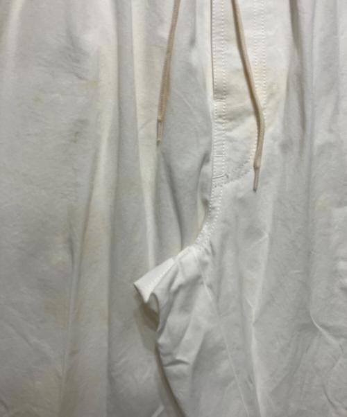 BERNHARD WILLHELM（ベルンハルト ウィルヘルム）BERNHARD WILLHELM (ベルンハルト ウィルヘルム) 刺繍パンツ アイボリー サイズ:Mの古着・服飾アイテム