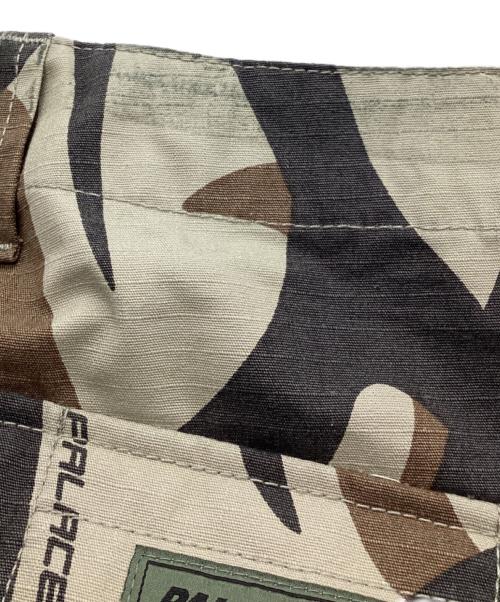 PALACE（パレス）PALACE (パレス) トライバルカモカーゴパンツ カーキ サイズ:32の古着・服飾アイテム
