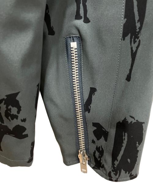 UNDERCOVERISM（アンダーカバーイズム）UNDERCOVERISM (アンダーカバーイズム) 02AW グラフィックマウンテンパーカー グレー サイズ:Mの古着・服飾アイテム