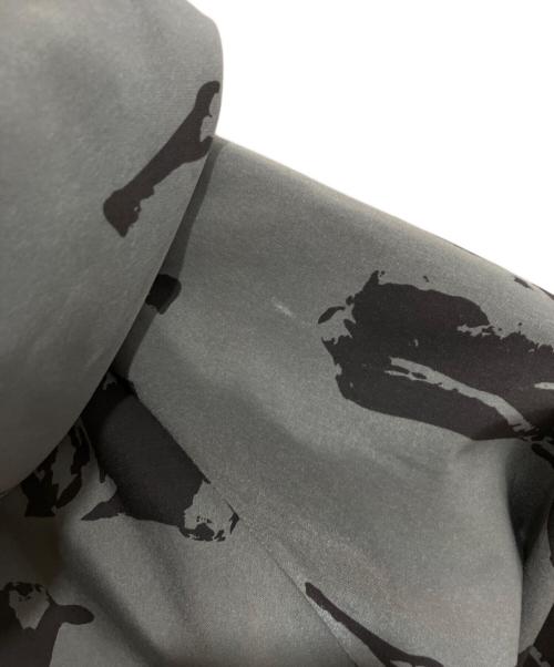 UNDERCOVERISM（アンダーカバーイズム）UNDERCOVERISM (アンダーカバーイズム) 02AW グラフィックマウンテンパーカー グレー サイズ:Mの古着・服飾アイテム