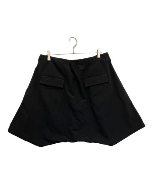 ACRONYM（アクロニウム）ACRONYM (アクロニウム) SCHOELLER DRYSKIN Ultrawide Drawcord Short Pants ブラック サイズ:Sの古着・服飾アイテム