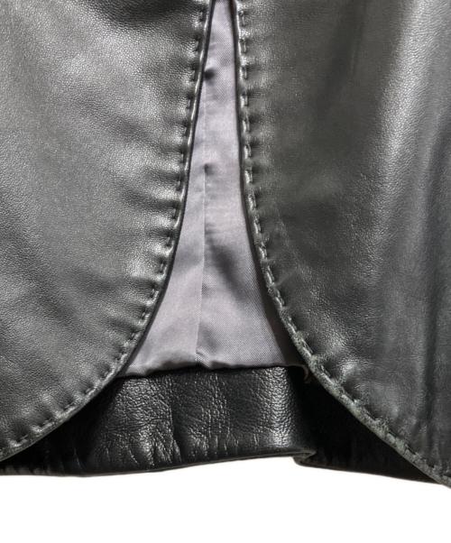 23区（ニジュウサンク）23区 (ニジュウサンク) ラムレザーテーラードジャケット ブラック サイズ:40の古着・服飾アイテム